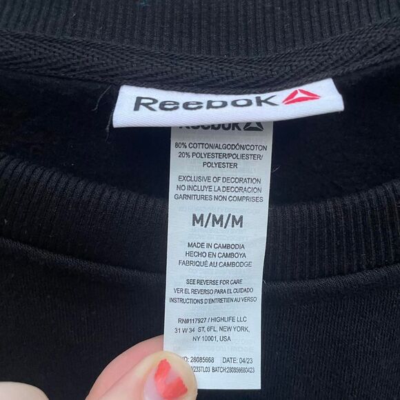 NWT Reebok Black Logo Crewneck Sweatshirt - Picture 8 of 8